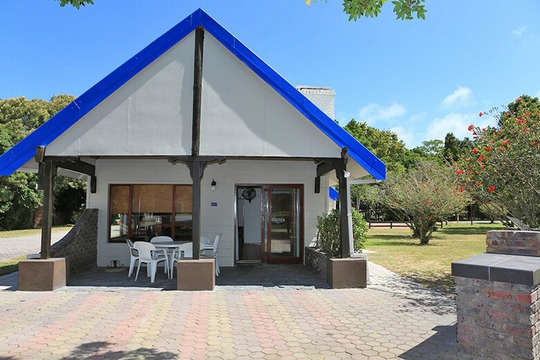 Villa Pine Lake Marina