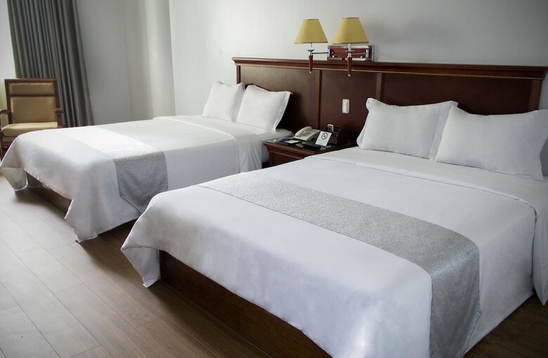 Kingdom Hotel