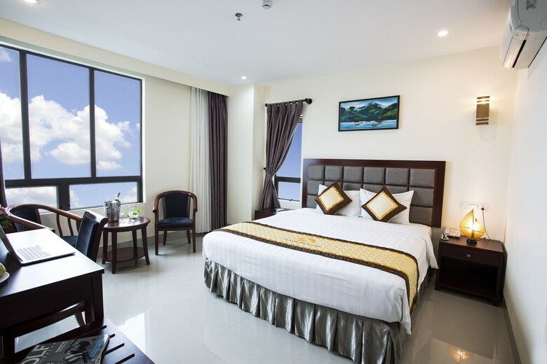 Sea Front Hotel
