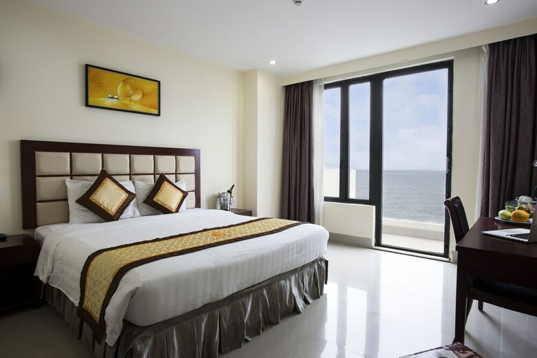 Sea Front Hotel