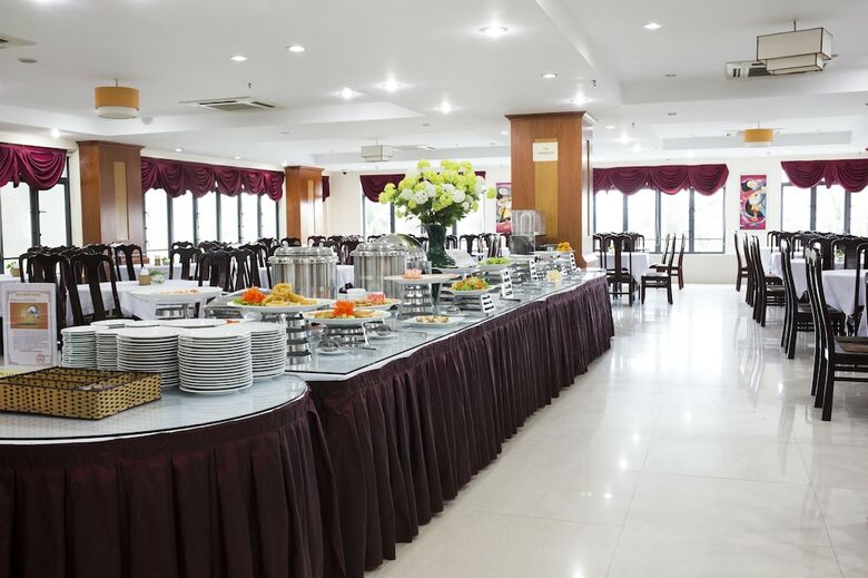 Sea Front Hotel