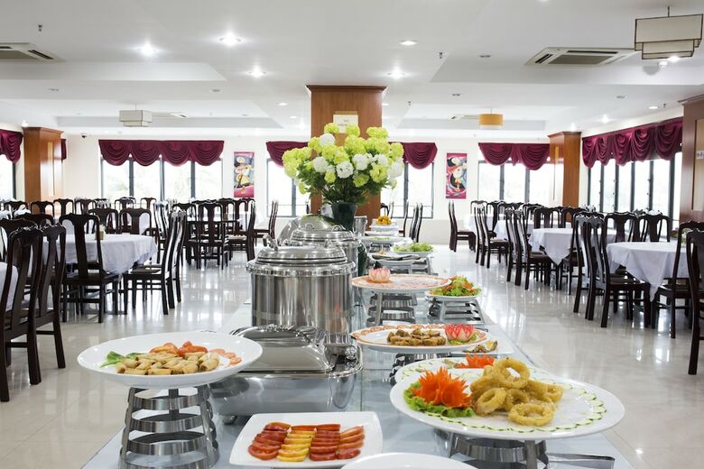Sea Front Hotel