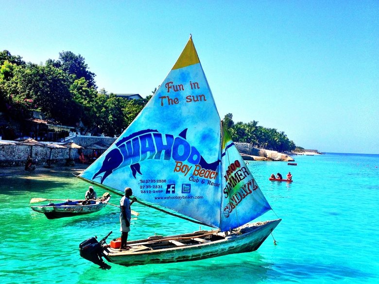 Hotel Wahoo Bay Beach Club & Resort