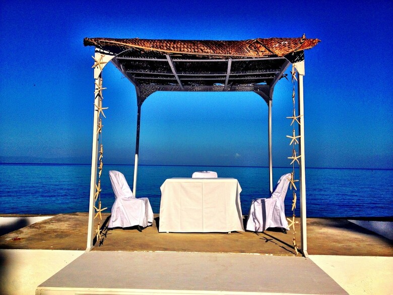 Hotel Wahoo Bay Beach Club & Resort