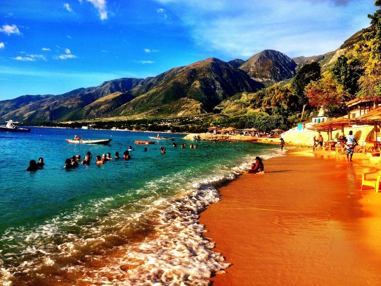 Hotel Wahoo Bay Beach Club & Resort