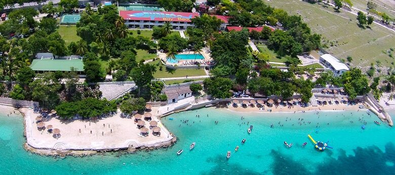 Hotel Wahoo Bay Beach Club & Resort