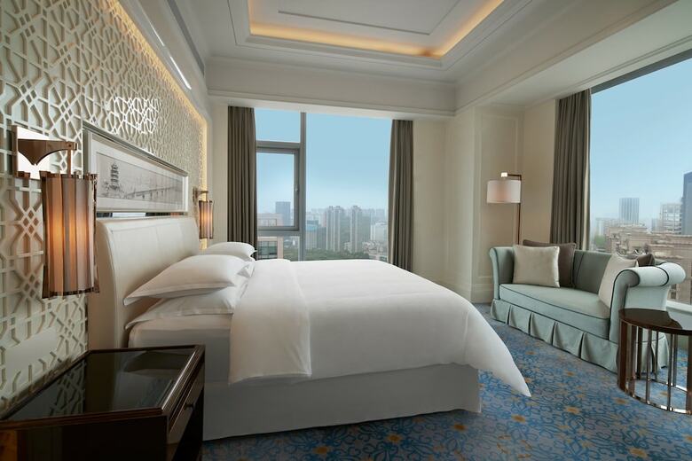 Sheraton Grand Wuhan Hankou Hotel
