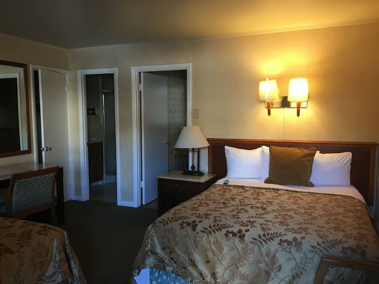 Motel Pacific Heights Inn By Magnuson Worldwide
