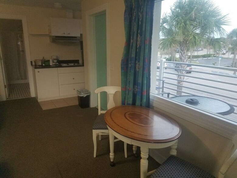 Magic Beach Motel