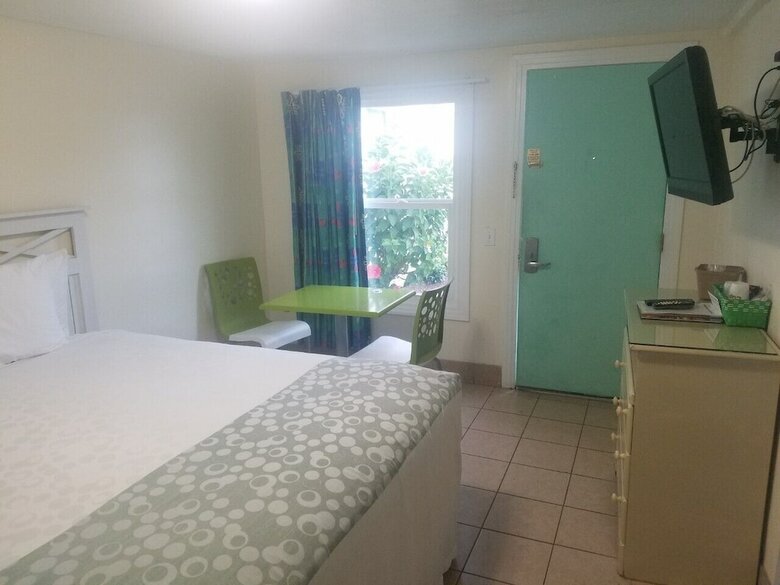 Magic Beach Motel