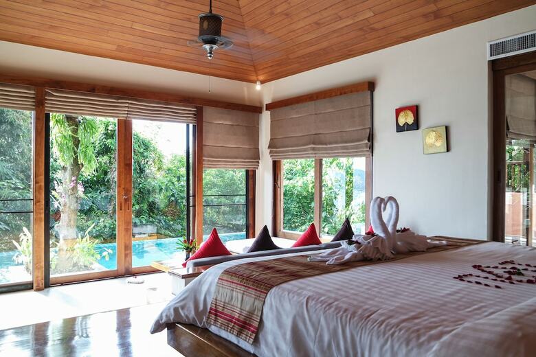 Korsiri Villas