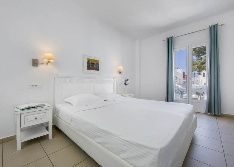 Carbonaki Hotel