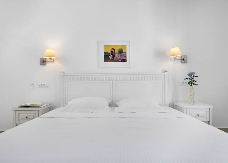 Carbonaki Hotel