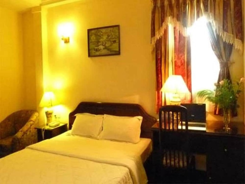 The Sun Hotel