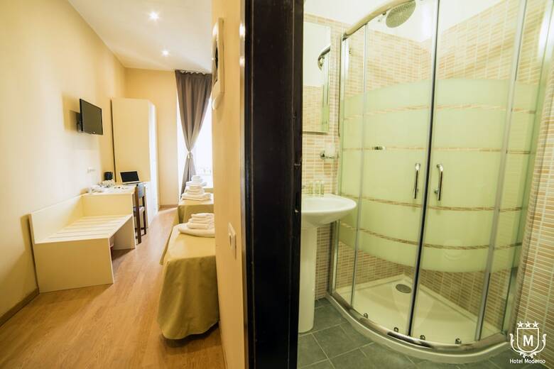 Hotel Moderno