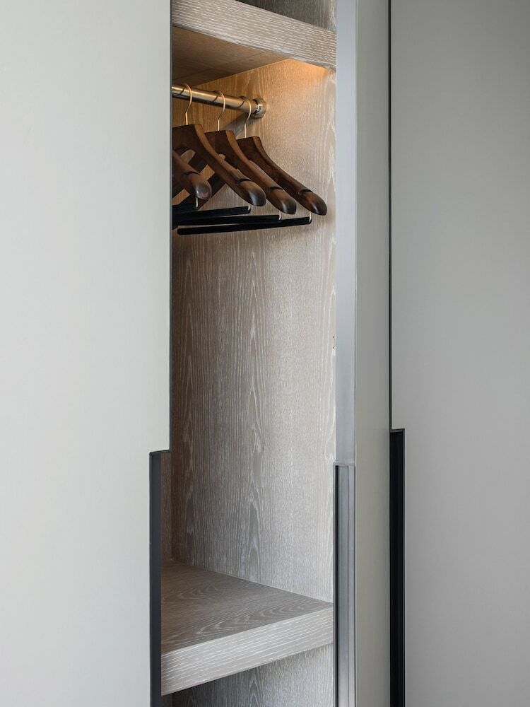 Hotel One96