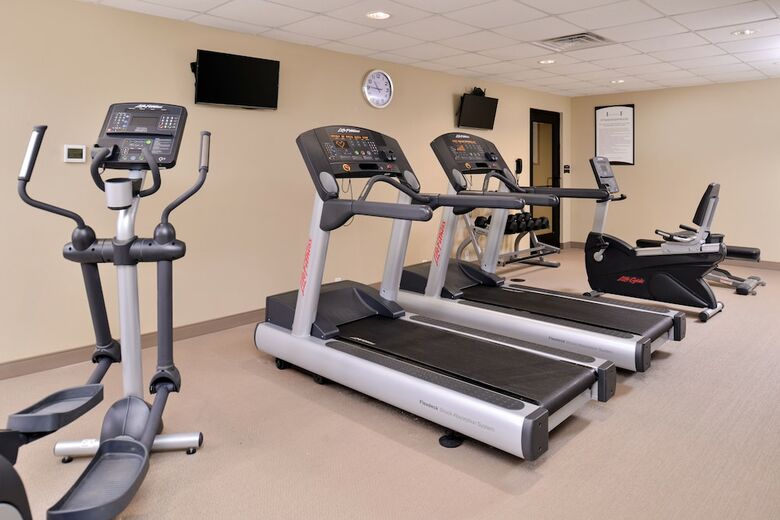 Hotel Staybridge Suites Rochester - Commerce Dr Nw