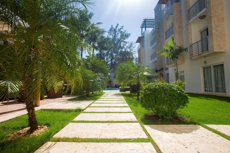 Chateau Del Mar