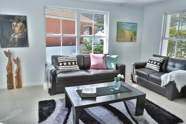 Hotel Abington Manor - Fish Hoek Guesthouse