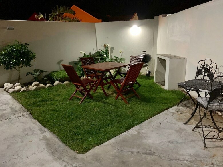 Hotel Abington Manor - Fish Hoek Guesthouse