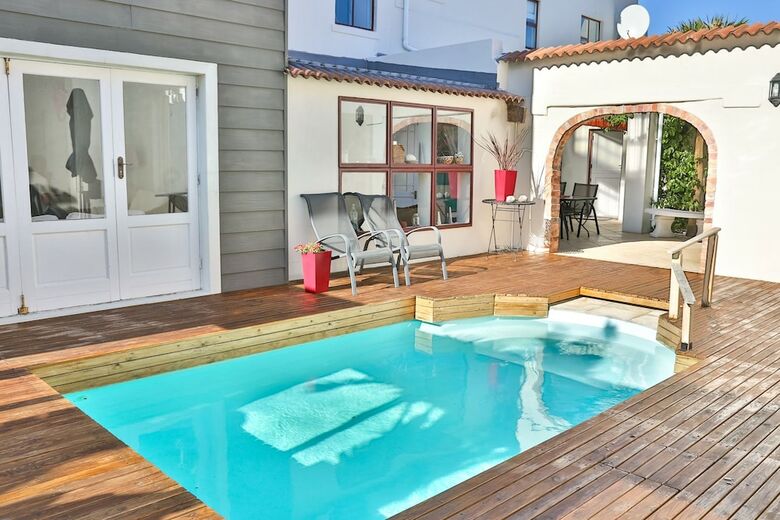 Hotel Abington Manor - Fish Hoek Guesthouse