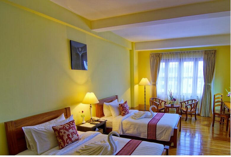 Shwe Ingyinn Hotel