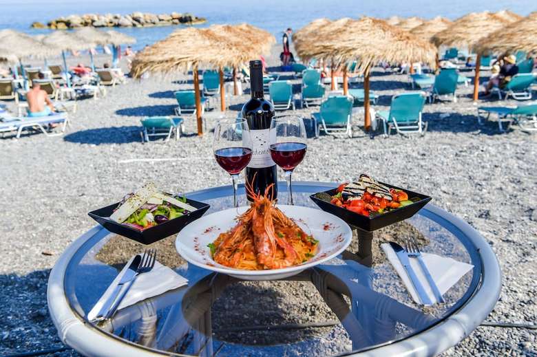 Nostos Beach Hotel