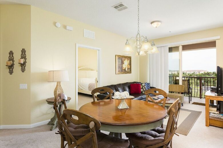 Vista Cay Resort By Intteli Fun Rentals