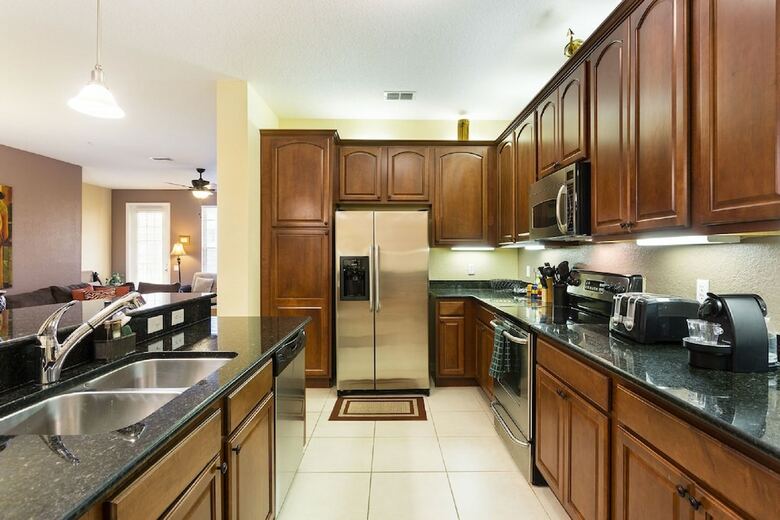 Vista Cay Resort By Intteli Fun Rentals
