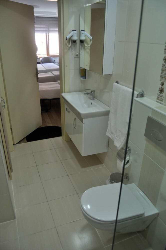 Net House Hotel