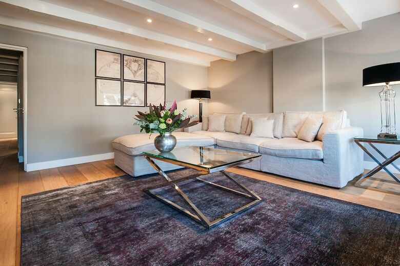 Short Stay Group The Grand Singel Luxury Serviced Apartments