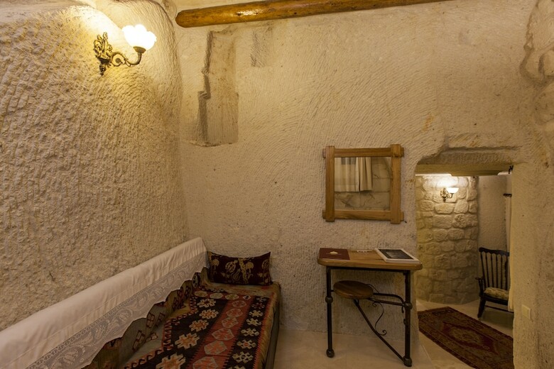 Mithra Cave Hotel - Special Class