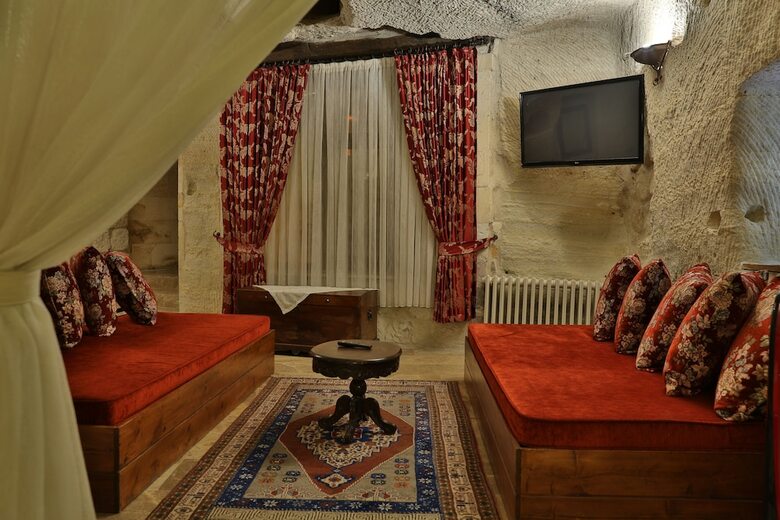 Mithra Cave Hotel - Special Class