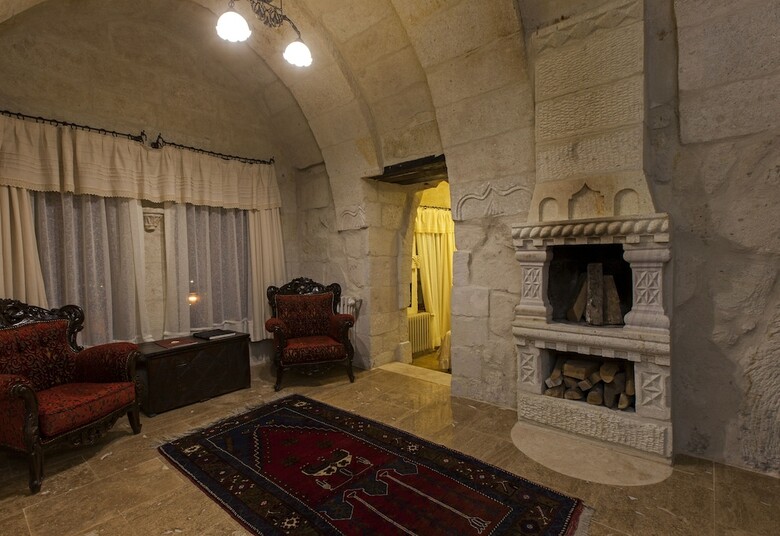 Mithra Cave Hotel - Special Class