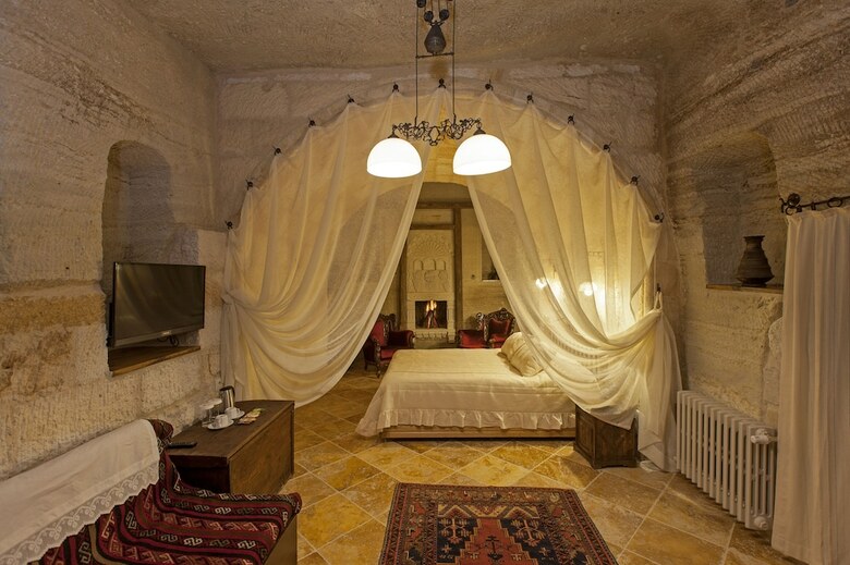 Mithra Cave Hotel - Special Class