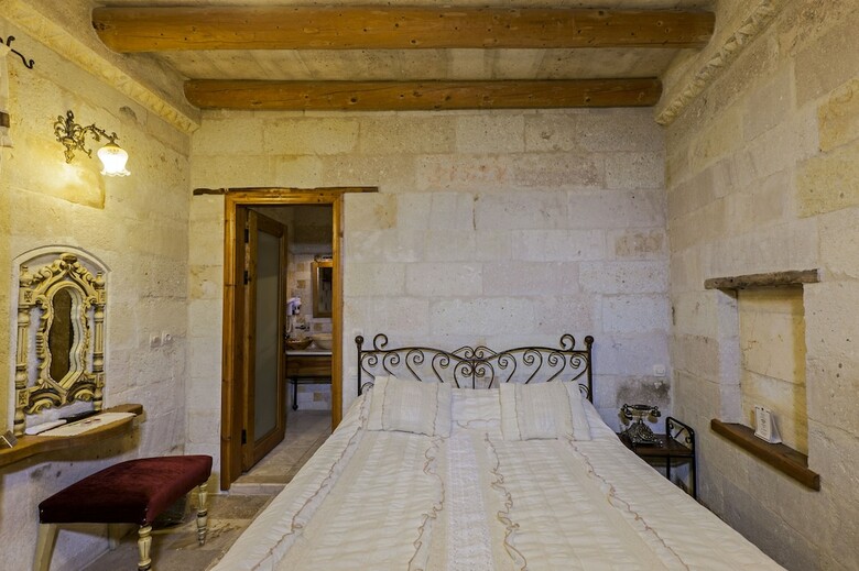 Mithra Cave Hotel - Special Class