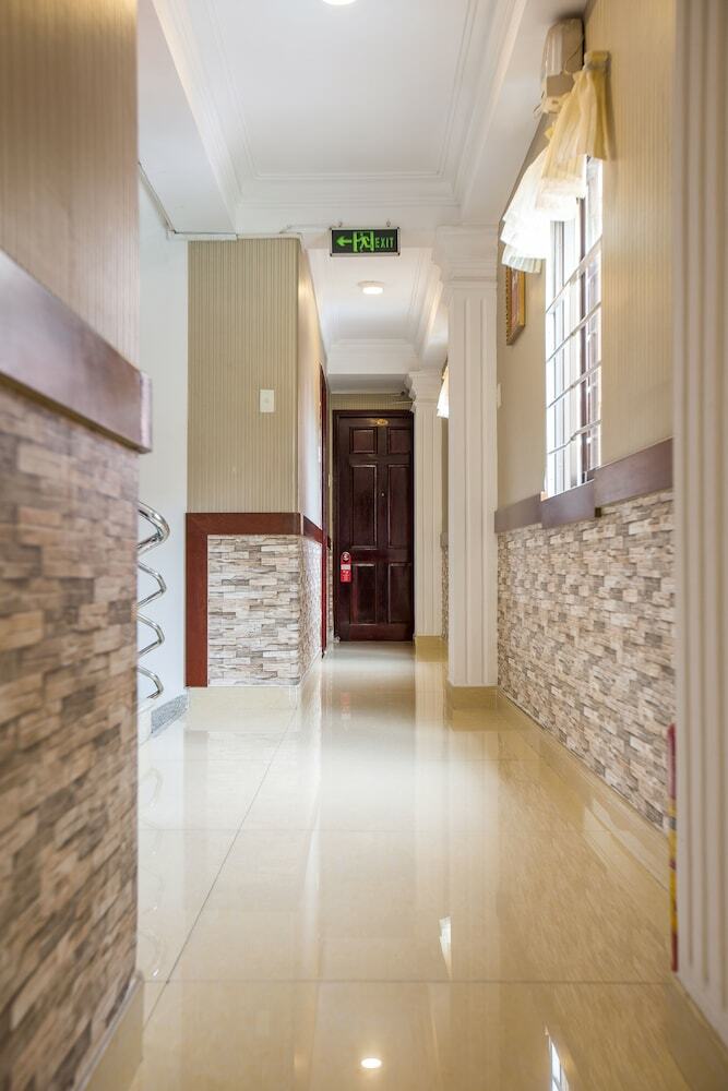 Little Brick Saigon Hotel