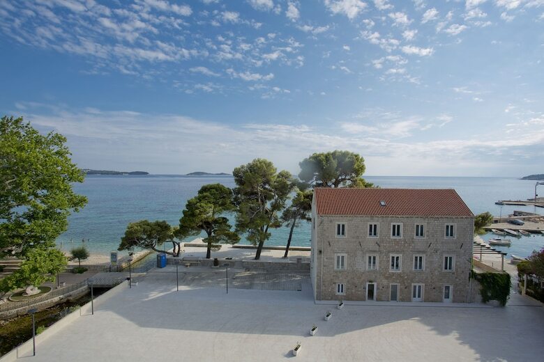 Hotel Mlini