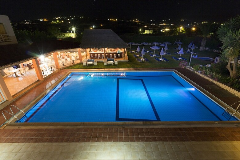 Aparthotel Evelin Hotel