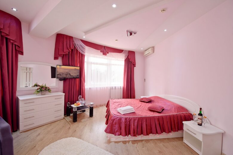 Raduga-prestige Hotel