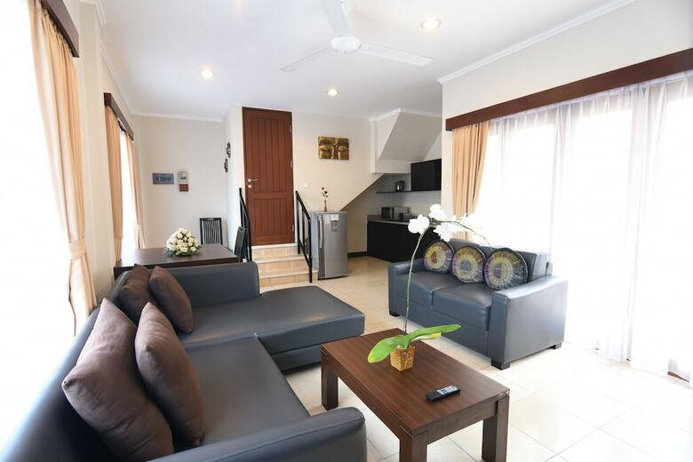 Aparthotel Kuta Townhouse Apartments