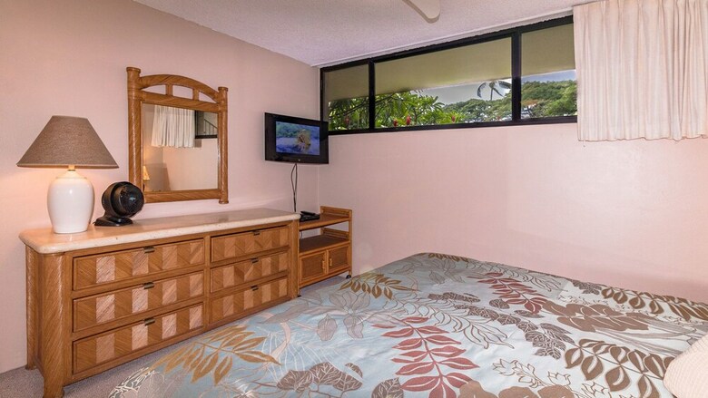 Luana Kai Resort