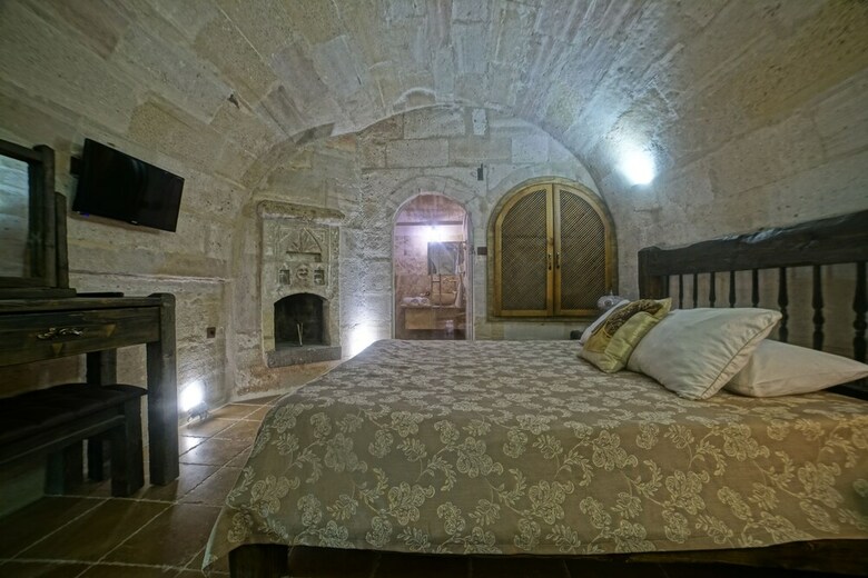 Aski Derun Hotel