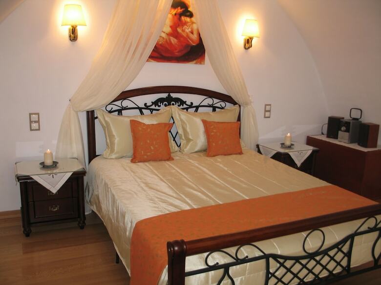 Bed & Breakfast Santorini Mansion