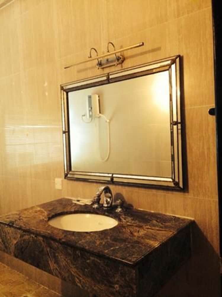 Hotel Homeland Guesthouse