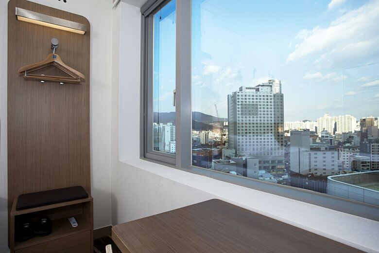 Hotel Ibis Budget Ambassador Busan Haeundae