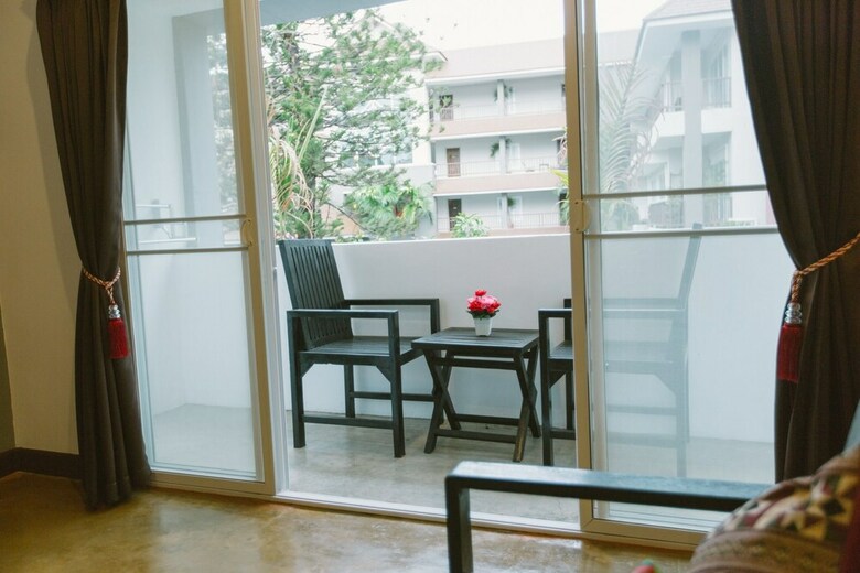 Hotel The Odyssey Serviced Apartment