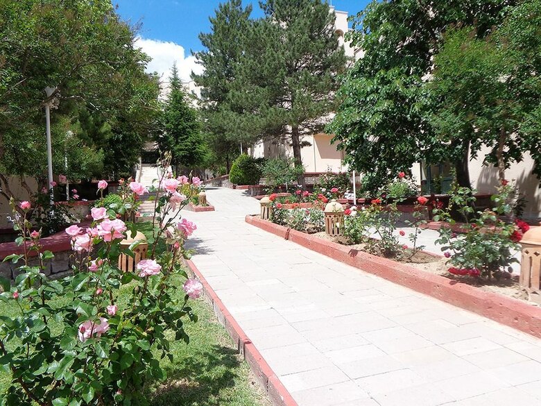 Floria Hotel