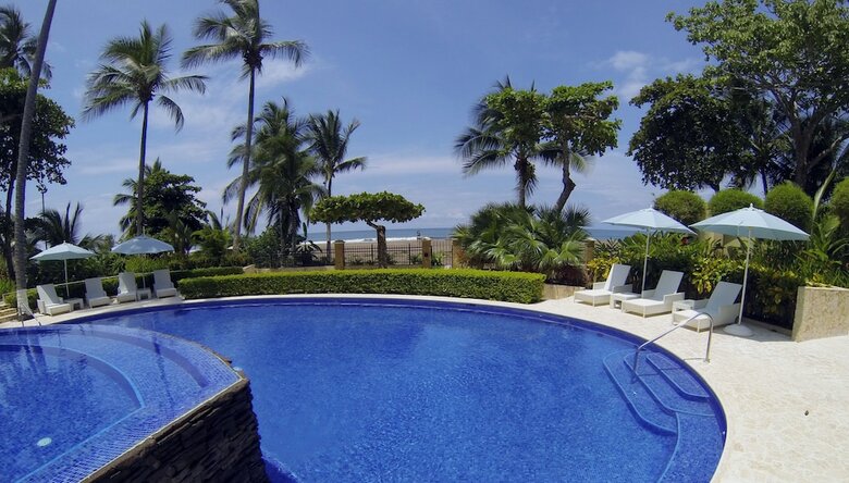 Acqua Residences