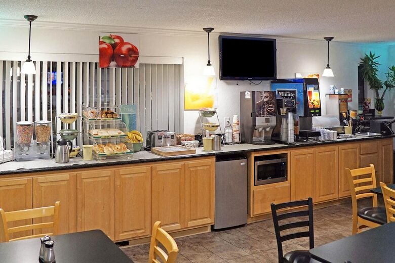 Motel Quality Inn Near Fort Hunter Liggett
